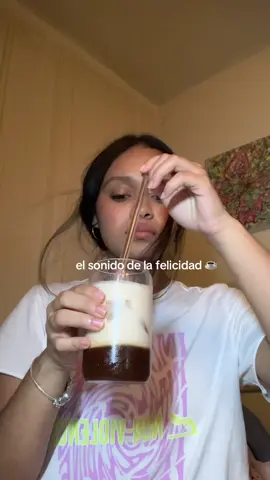 nada como un café en casitaaaa #fyp#parati#cafe#icedcoffe#grwm#relatable#content#viral#xyzcba
