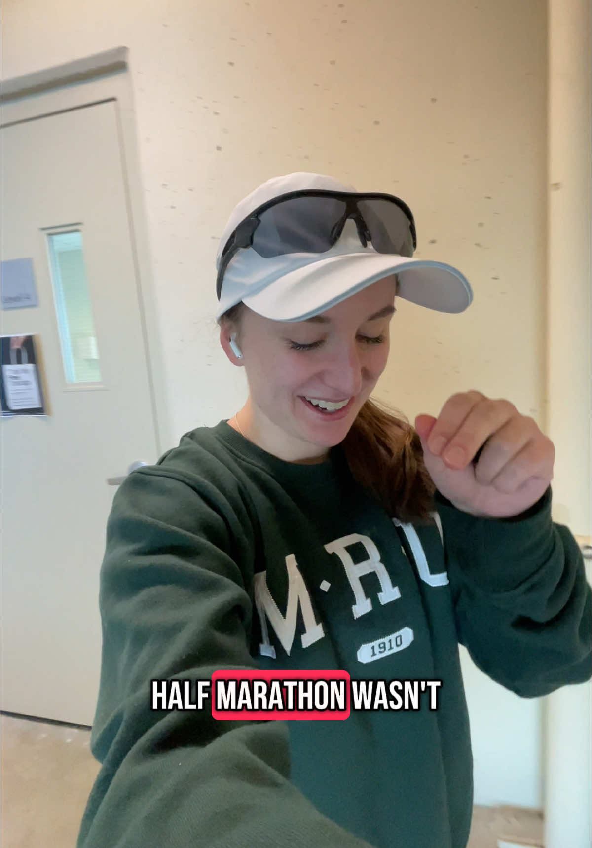 Was this necessary? Unsure. But can’t finish 99% of the job so second run of the day it is LOL #Running #halfmarathon #halfmarathontraining #runvlog #runningvlog 