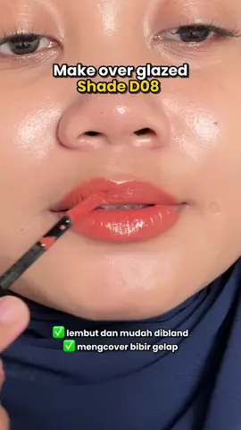 Diskon besar make over powerstay glazed, nahh yang aku pakai shade D08 uplift  #lipstickmakeover #lipstiklokal #lippies #rekomendasilippiestahanlama #makeoverlipglazed#lipstiktransferproof #makeoverglazed #makeover #ombrelip 
