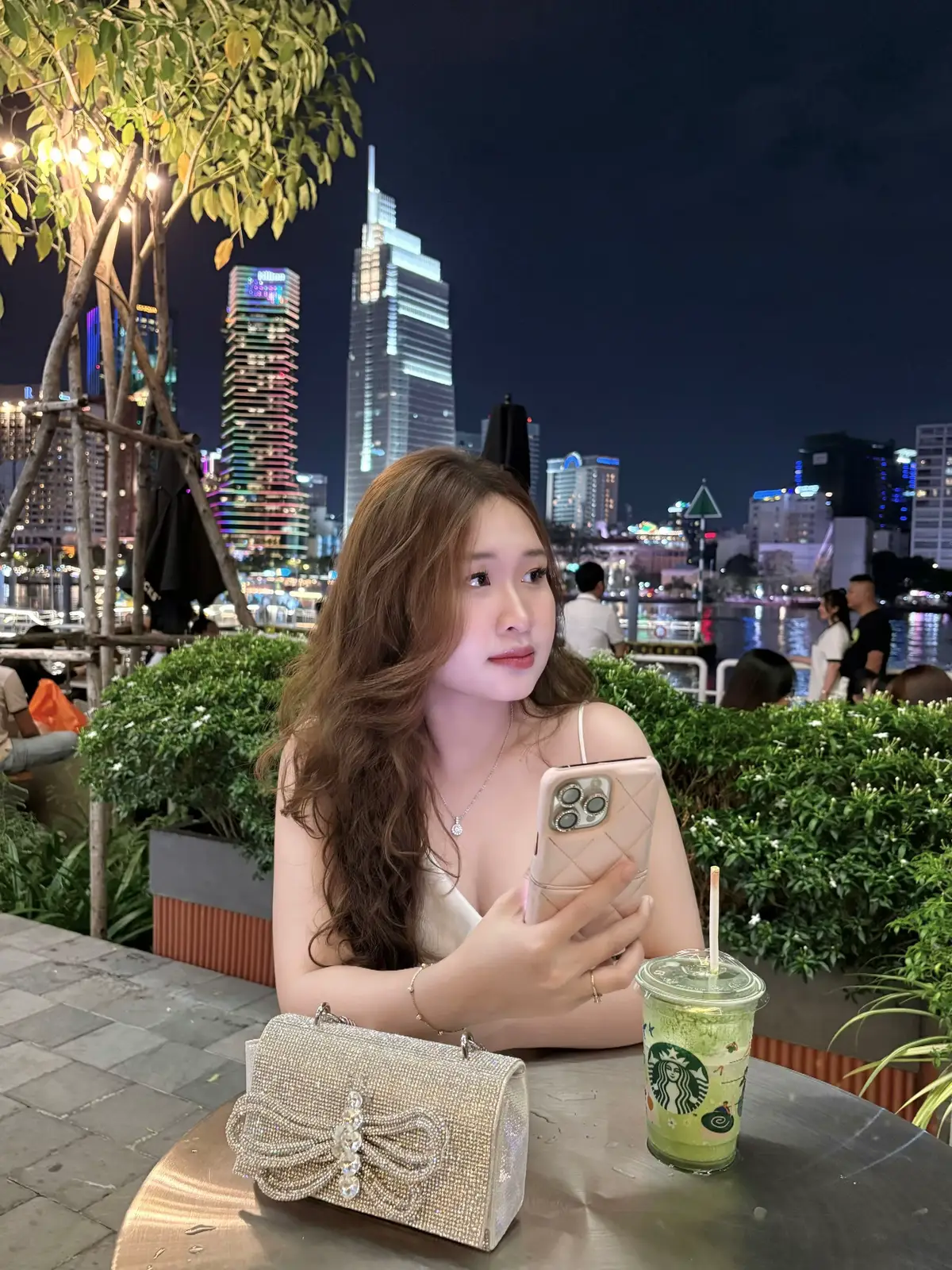 Thứ em cần là tình cảm mà #xuhuong 