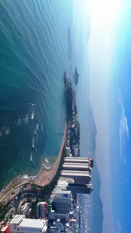 Nha Trang’s crystal-clear waters, golden beaches, and endless ocean views.  #nhatrang #coastline #seaside #beachvibes #dulichvietnam #flycamvietnam #dulich #dronevideo 