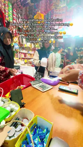 Toko sembako yg gak pernah libur#tokosembakomurah #grosirsembako #warungsembako #tokosembako #warungmadura #idejualan #penjualsembako #tokokelontong #minimarket 
