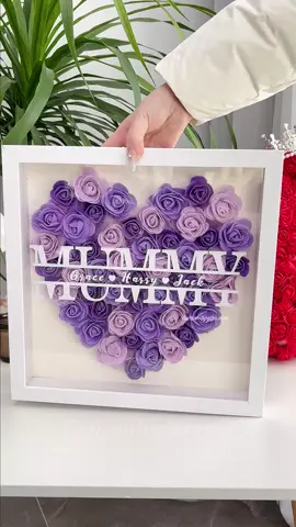 Mum We Love You💖 This Mother’s Day, celebrate Mum with a Flower Box customized with your family’s names!  🌸 Show her your love and gratitude in a truly personal way.#Gift #mother #Rose