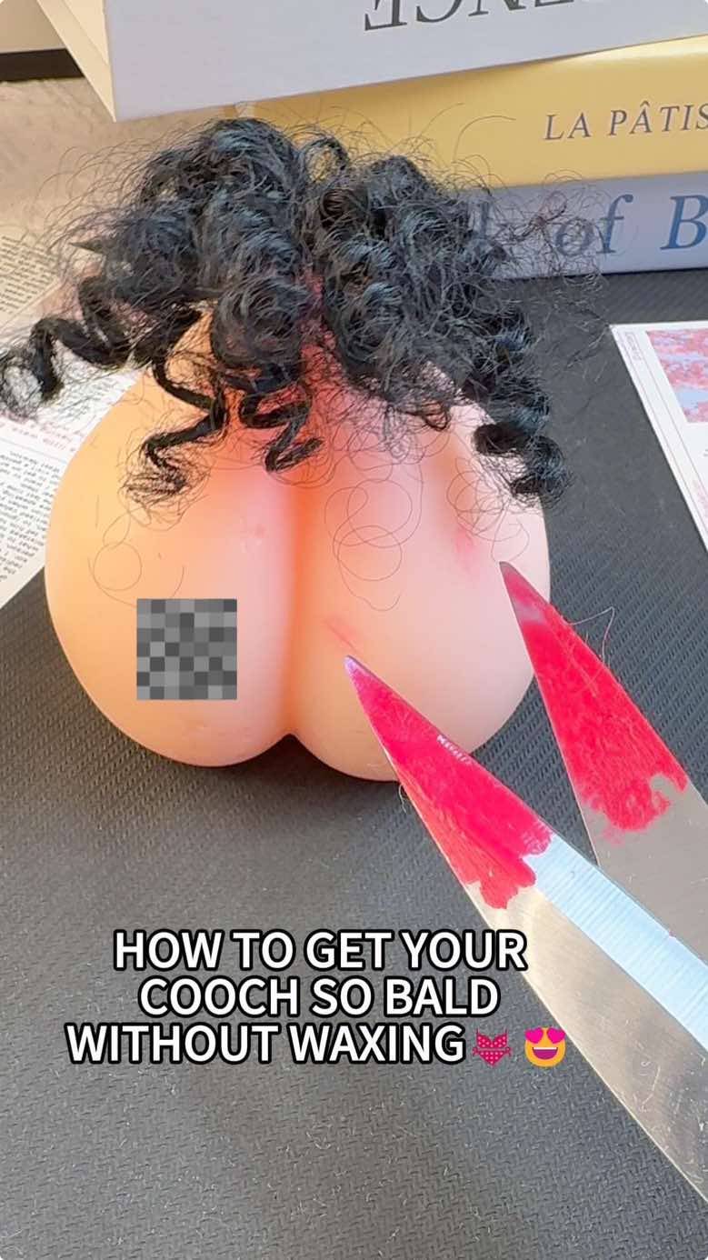 How to get your COOCH so BALD without waxing. 🐱👙🫶🏻🎁💗💓 #razor #shave #trimmer #hairlesscat #tiktokshopcybermonday #shaving #women #girls #lady  #women #girls #lady #TikTokShop #electricrazor #prettygirl #ValentinesDay 