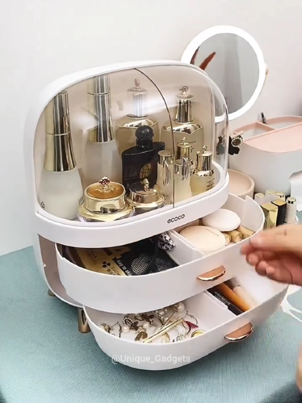 Cute Makeup Organizer Purchase Link in bio #products #explore #darazfinds #daraz #gadgets #onlineshoppping #viral #fyp #foryou #foryoupage 