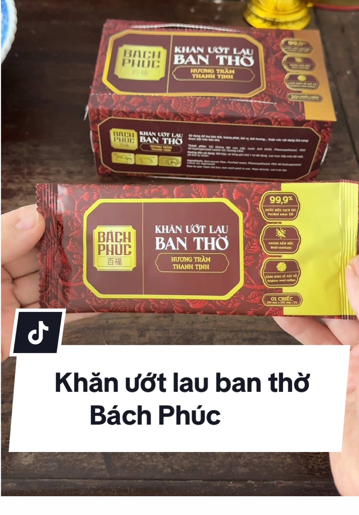 Khăn ướt lau ban thờ Bách Phúc. Mỗi hộp 20 chiếc, tách riêng từng túi tiện lợi khi sử dụng. Hương thơm lắm mọi người. #khanuot #baosaibantho #khanuotlaubantho ##bachphuc #huongkhenh91 #xuhuong #viral #review 