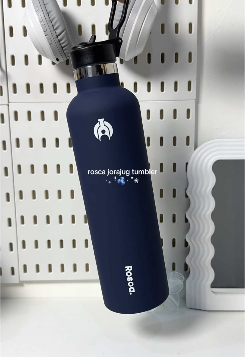 lucu bgt bahan nya doff gitu✨🫶 #rosca #roscatumbler #tumblerrosca #jorajug #jorajug1000ml #roscajorajug #tumbler #tumblersoftiktok #tumblerviral #tumbler1liter #fyp #fypage #fypシ゚ 