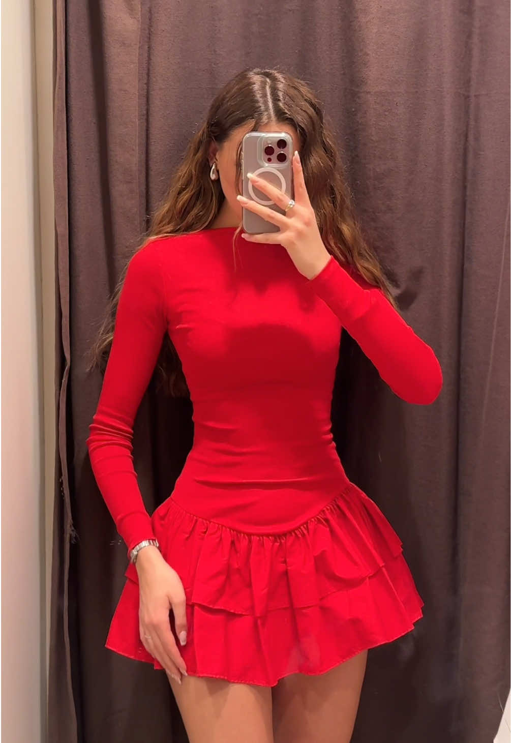 This dress is everything | link in bio 🔗  @ZARA                                #zara #zarahaul #zaraoutfit #zaradress #zaranewin #minidress #fashiontiktok #outfitinspo #OOTD #tryon #perte #parati #fyp #viral 