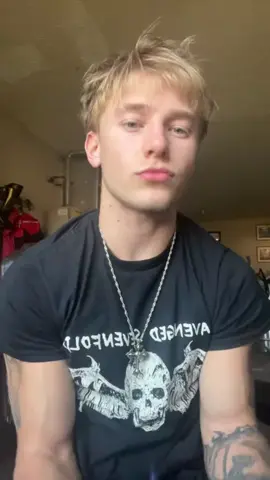 mancavo solo io con sto trend #fyp #role #perte #lovemeloveme #august #hunter 