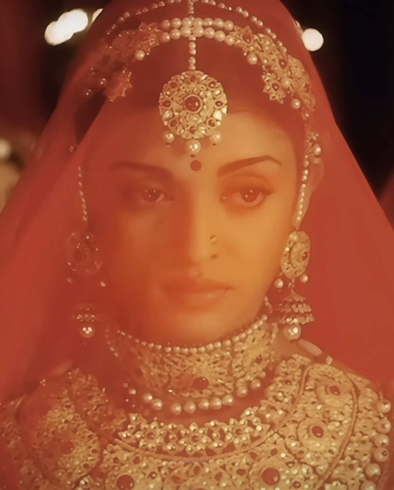 Audio creds : @THEOTHERW6MAN : ̗̀➛ ; Aishwarya Rai in Jodha Akbar 🥀 tags: #bollywood #desitiktok #southasian #aishwaryarai #hrithikroshan #desiedits #desiaesthetic #jodhaakbar #woc #foryourepage 