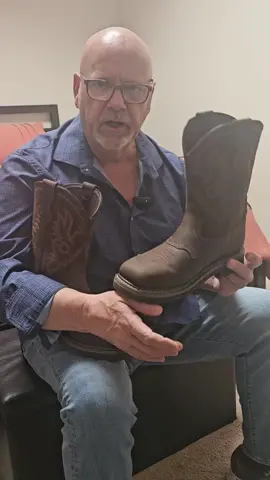 Western boots.  #boots #westernfashion #cowboyboots 