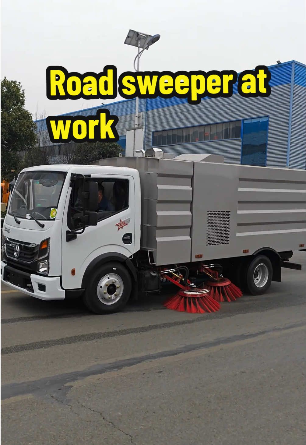 How Modern Sweeper Trucks Keep Cities Spotless 🌍✨ #sweeper #road #roadsweeper #manufacturer #manufacturing #trucker #truck #construction #truckspotting #sweeping #cleantiktok #beforeandafter #satisfying #deepseek 
