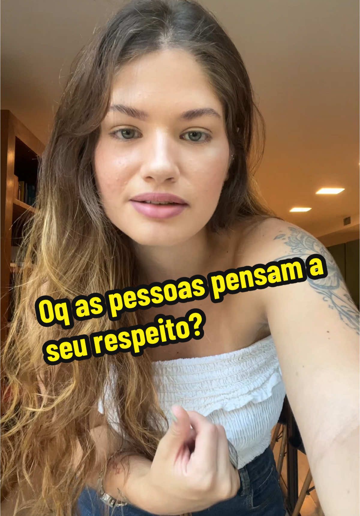 Nem todo mundo vai te enxergar como você mesmo se vê, e isso não muda a realidade. Opiniões são subjetivas… se vc ama açaí e alguém te fala que é ruim e tem gosto de terra, isso vai mudar o seu gosto?  Pense a respeito.  #criticaconstrutiva #opiniao #mentalidade 