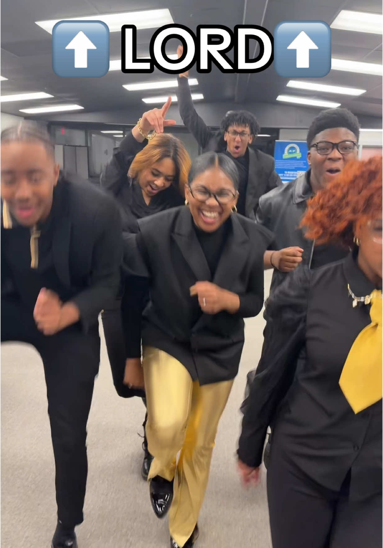 Hezekiah Walker set the choir standard one song at a time😩 What’s yall favorite Hezekiah song? #gospel #churchtiktok #ablaze #cogic #hezekiahwalker #christiantiktok #fyp 