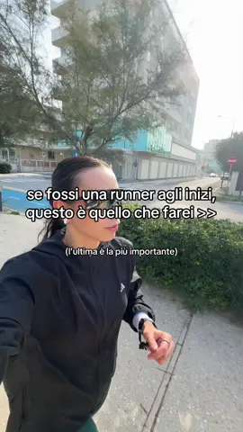 per tutti i nuovi runner: scrivetemi se avete qualche dubbio! All’inizio si è pieni di domande e non si sa mai a chi farle… io sono qui per aiutarvi 🥰 #Running #beginnerrunner 