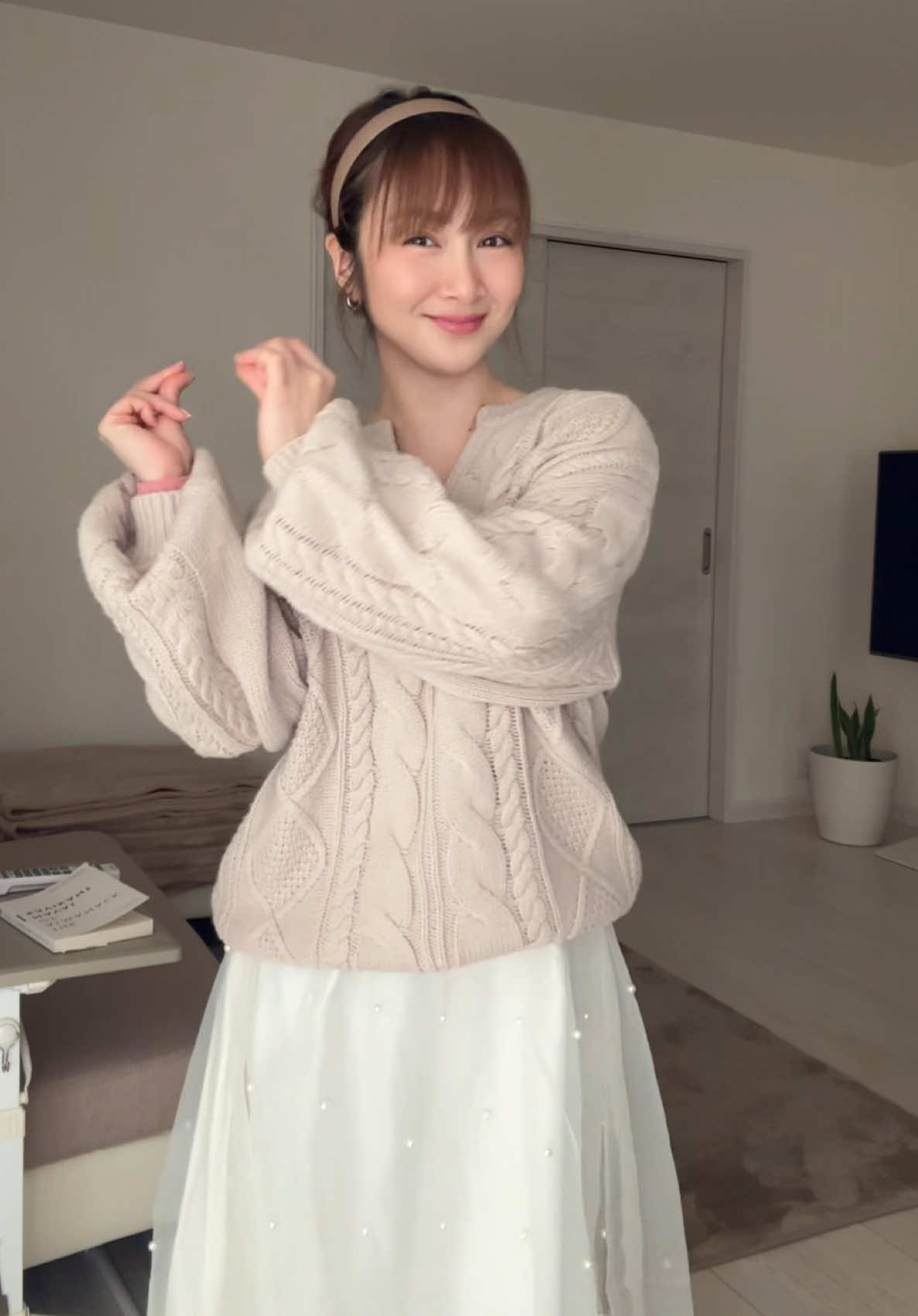 tuesday-fitcheck 🫶🏻  #fitcheck #earthquake #OOTD 🤍