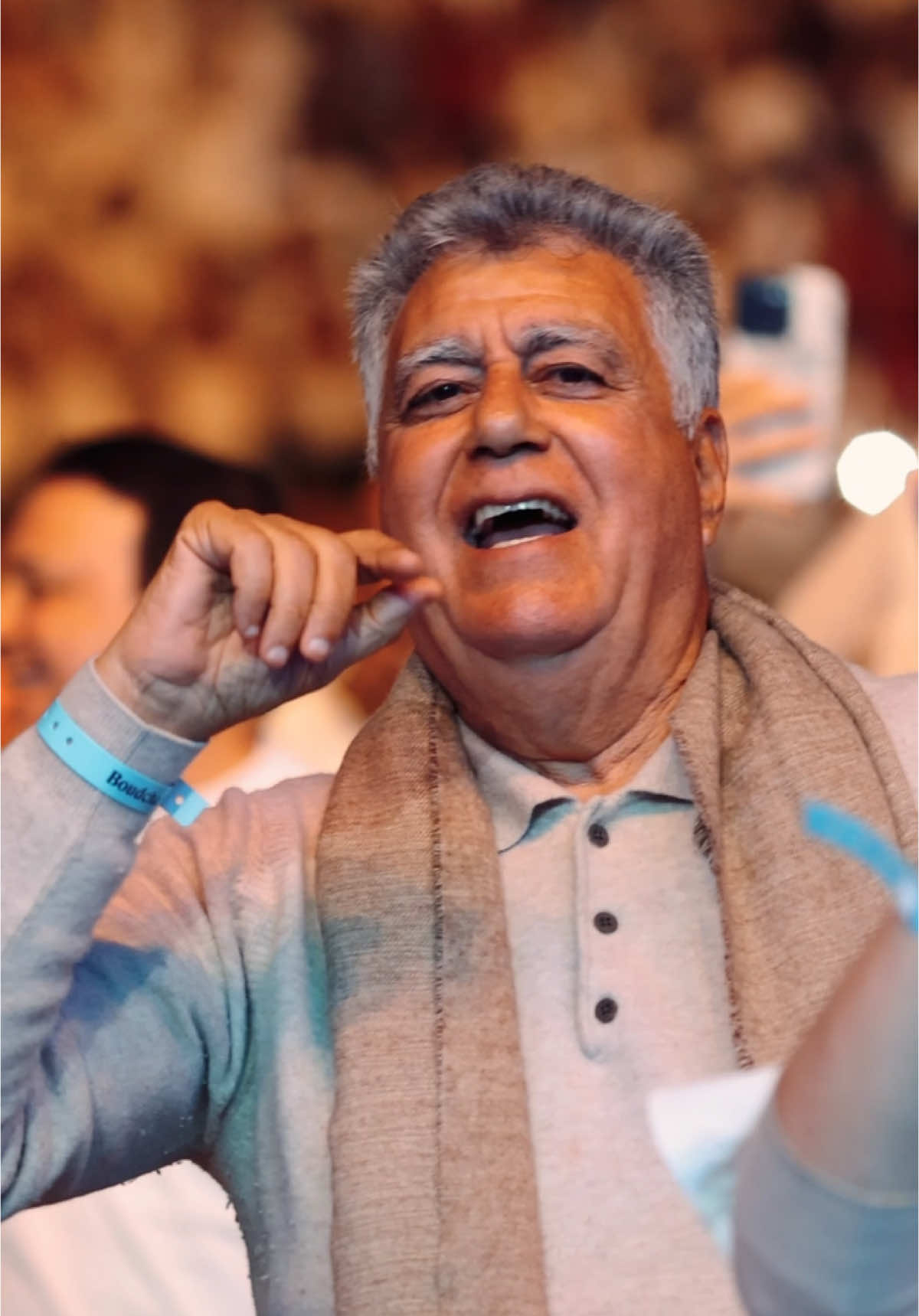 الجولة فالمغرب كانت زوينة بزاف الحمد لله .. 😍  غادي نزيد نخدم باش نكون دائما عند حسن ظنكم و نشوفكم ديما فرحانين إن شاء الله 🪄😊 شكراً لدعمكم الكبير🙏🏻❤️ #boudchart #بودشارت #mchina #goodvibes #bestmoments #concert #livemusic #audience #الجمهور #المغرب #morocco #الجمهور_يغني #moroccotour #thankyou