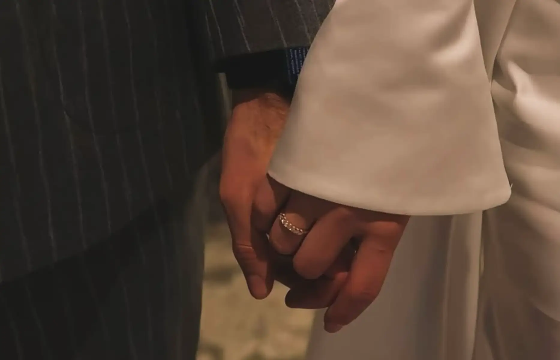 ‏الله عطاني إيّاك حبيب ورفيق وأهل❤️ #حب #حبيبي❤️ #حبيبي🤍💍 #مالي_خلق_احط_هاشتاقات🦦 