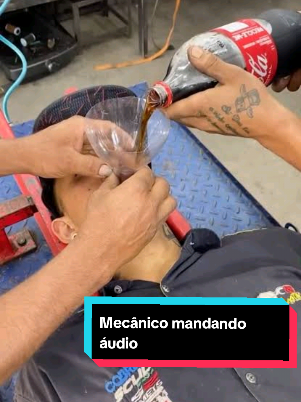 Se um mecânico te manda um áudio acima de 30 segundos, prepare seu coração e o bolso. Todo castigo pra dono de Ônix com correia banhada a óleo é pouco 🤣🤣🙅🏽‍♂️ #automotivo #carros #carro #automoveis #car #brasil #o #auto #mecanica #qualidade #oficina #somautomotivo #veiculos #automovel #som #motor #oficinamecanica #chevrolet #estilodub #cars #a #esteticaautomotiva #autopecas #abelvolks #deboxe #carrosantigos #rebaixados #autocenter #mecanico #pereguetes 