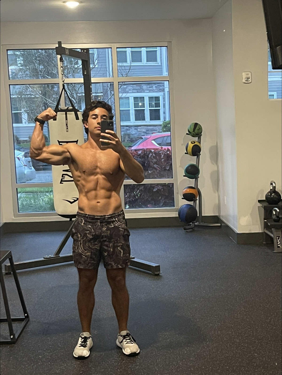 Everything is 4 sets of 8. Give this one a shot 🏋️ #gym #workout #health 