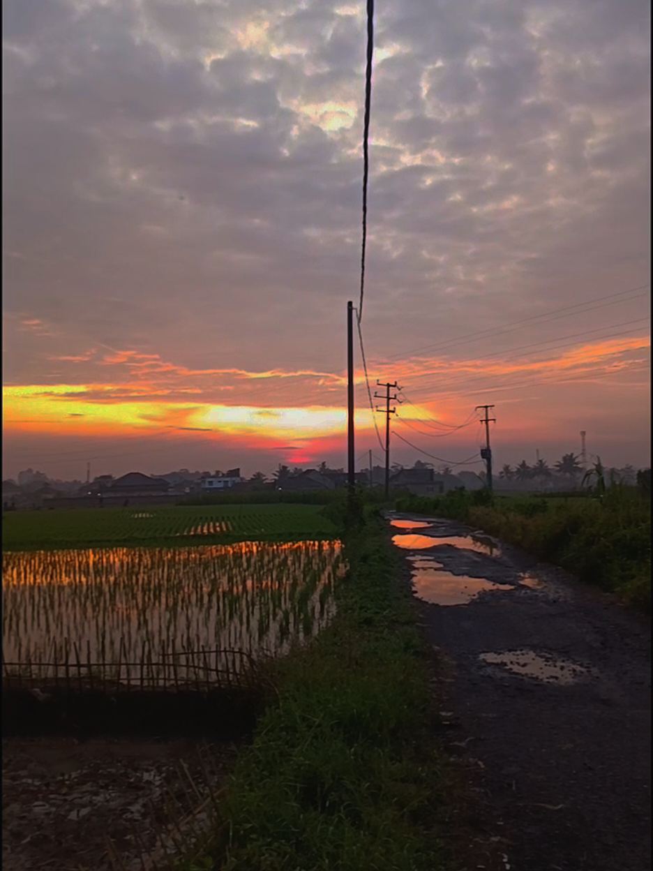 #CapCut  pov.bapa si sandi Mun nginyem duit  #CapCut #sunda #singaparna_tasikmalaya #storysunda 