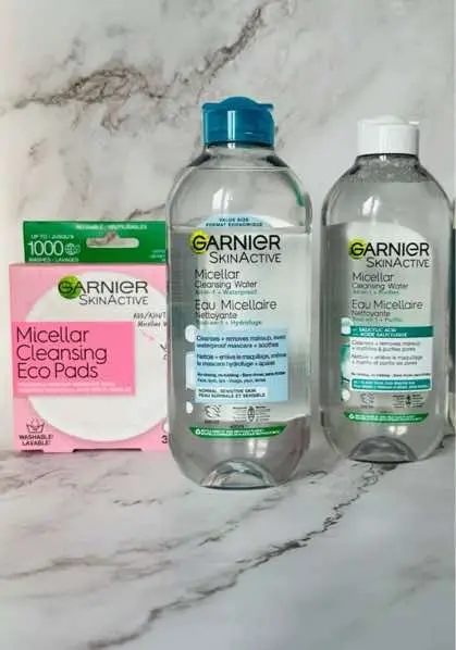I use micellar water every morning and night.  I love how it removes all my makeup, SPF and daily grime at night and refreshes and soothes in the morning.  ☀️🌙 Garnier kindly sent me three of theirs to try! (Two are new to me as I have already used the Sensitive and also their Vitamin C) 🩷All-in-1 + Sensitive (for normal, sensitive skin) 💚All-in-1 + Purifies (for oily to normal skin) 💙All-in-1 + Waterproof (Normal, sensitive skin) So simple to use you just pour some product onto the cleansing pad.  Press and hold the pad to your eye or face for a few seconds and softly swipe.  No irritation and hydrates as it cleanses.  🌱They also included their Micellar Cleansing Eco Pads. These are the softest reusable pads I have ever tried and they are reusable up to 1000 times! Thank you Garnier for looking for ways to provide more sustainable and eco friendly products and of course cruelty free 🐇 @Garnier Canada @GarnierUSA #garnier #garniercanada #garniermicellarwater #garnierecopads #crueltyfreeskincare #sustainableliving #skincare