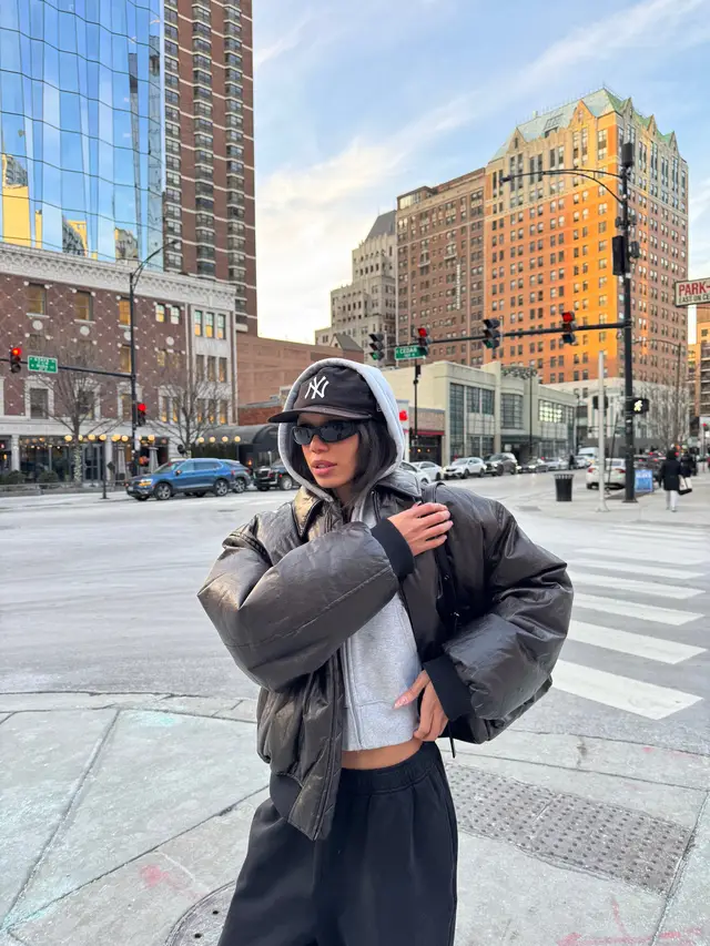 Out and about  🌇 IG: lucy_edwards7 