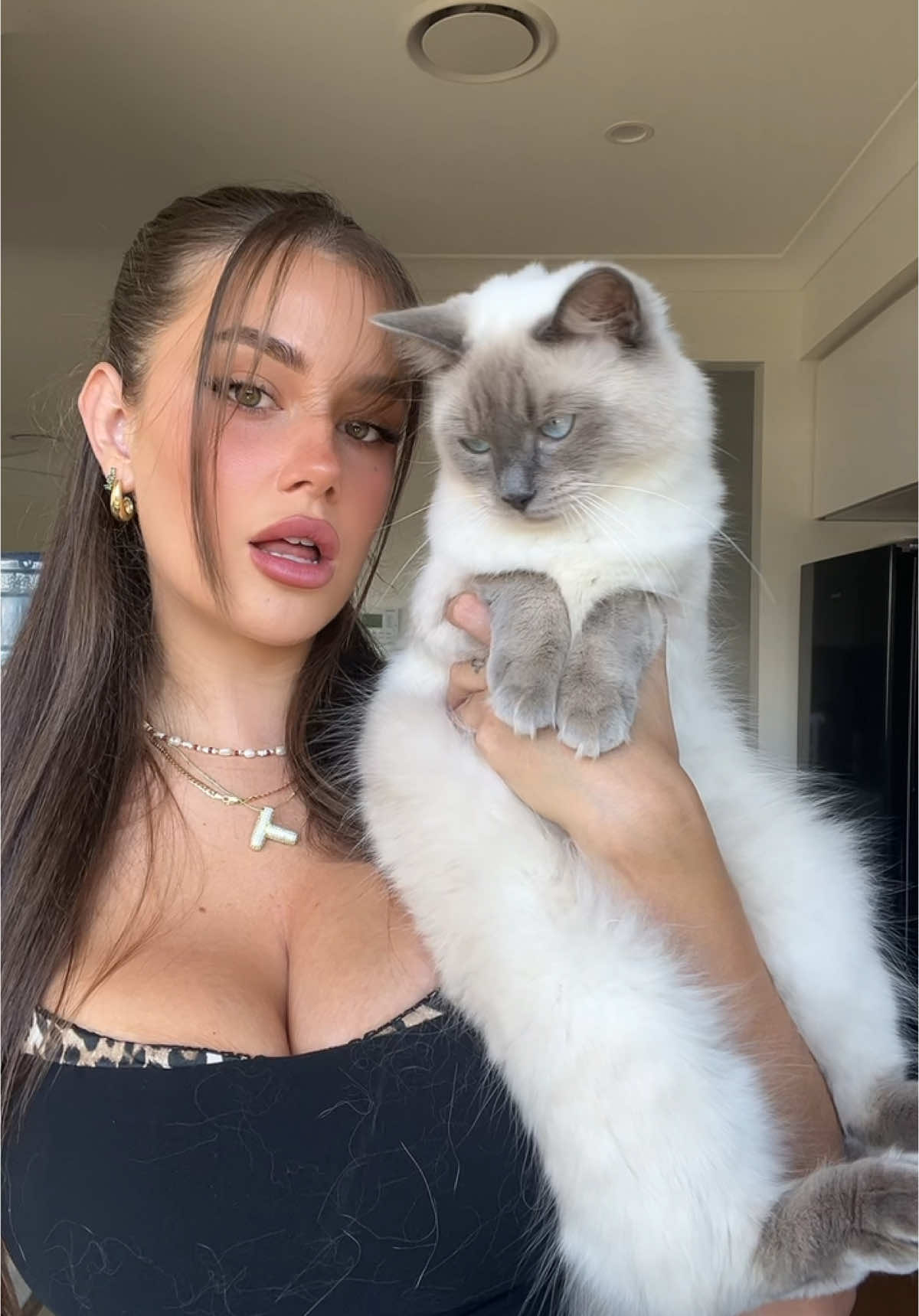 Pretty things come in pairs💅🏼