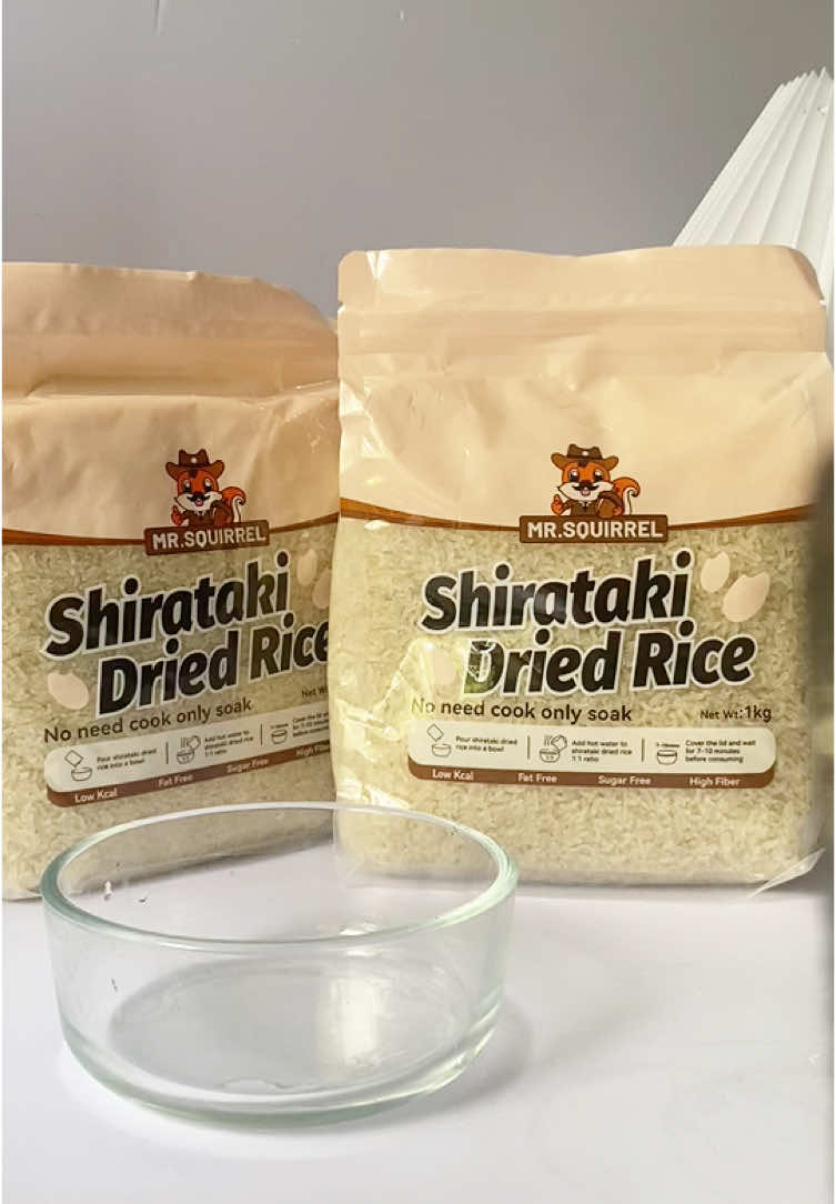 TYG hindi nag spike sugar namen sa Shirataki Rice na to. Personally, ayoko na muna mag try ng ibang brand kase so far so good ako dito. As long as hindi tumataas sugar ko sa rice na to'. Eto at eto lang ang kakainin ko. #Shirataki #konjacrice #shiratakidriedrice #konjac #caloriedeficit #caloriecounting #dryshiratakirice #shiratakirice 
