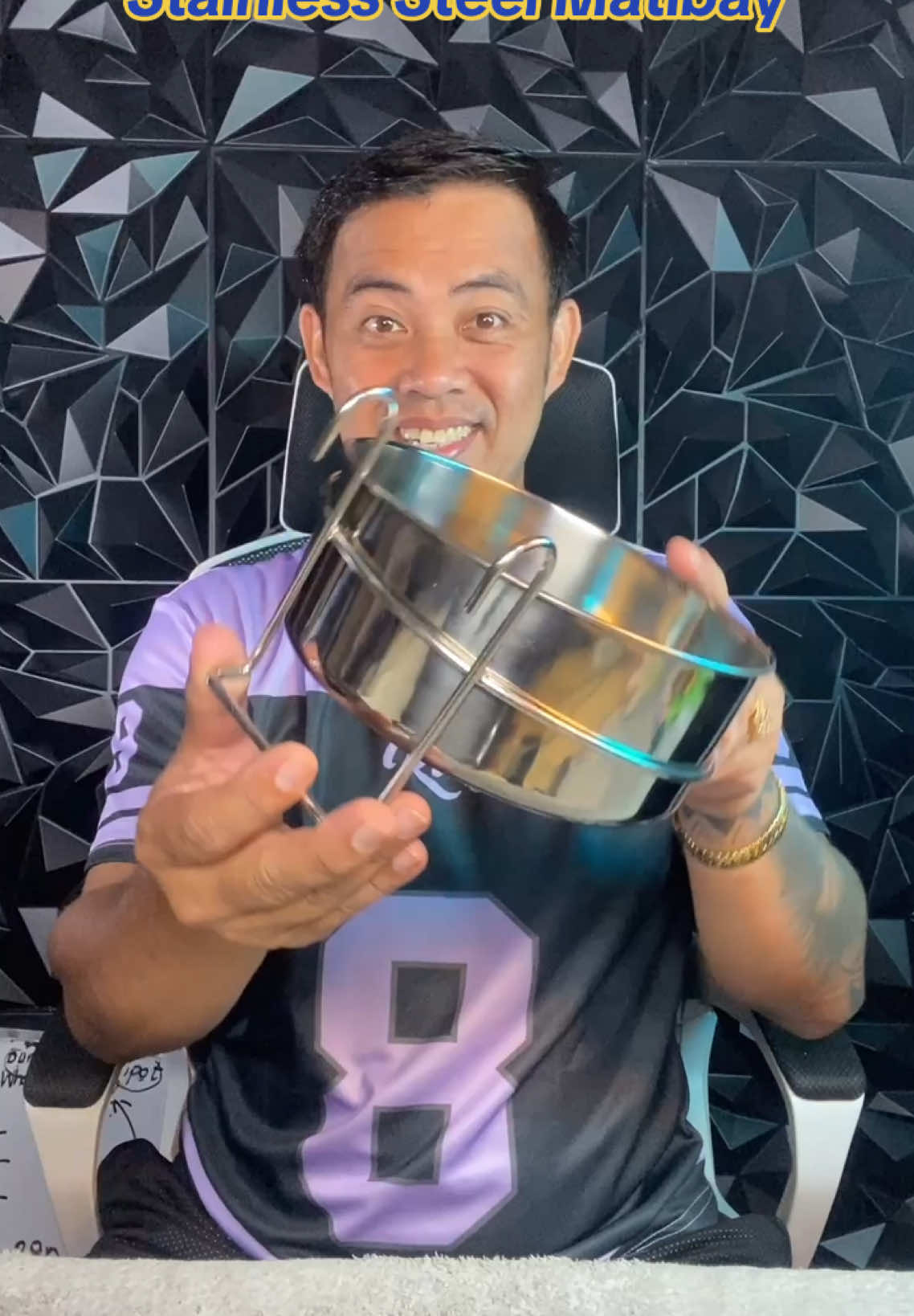 Hanging pet bowl ba hanap mo na stainless na matibay at maganda ang quality ito na ang piliin mo idol. Hindi ka lugi sa quality at performance nito. It won’t let you down. #petbowl #bowl #petessentials #petfeeder #dogfeeder 