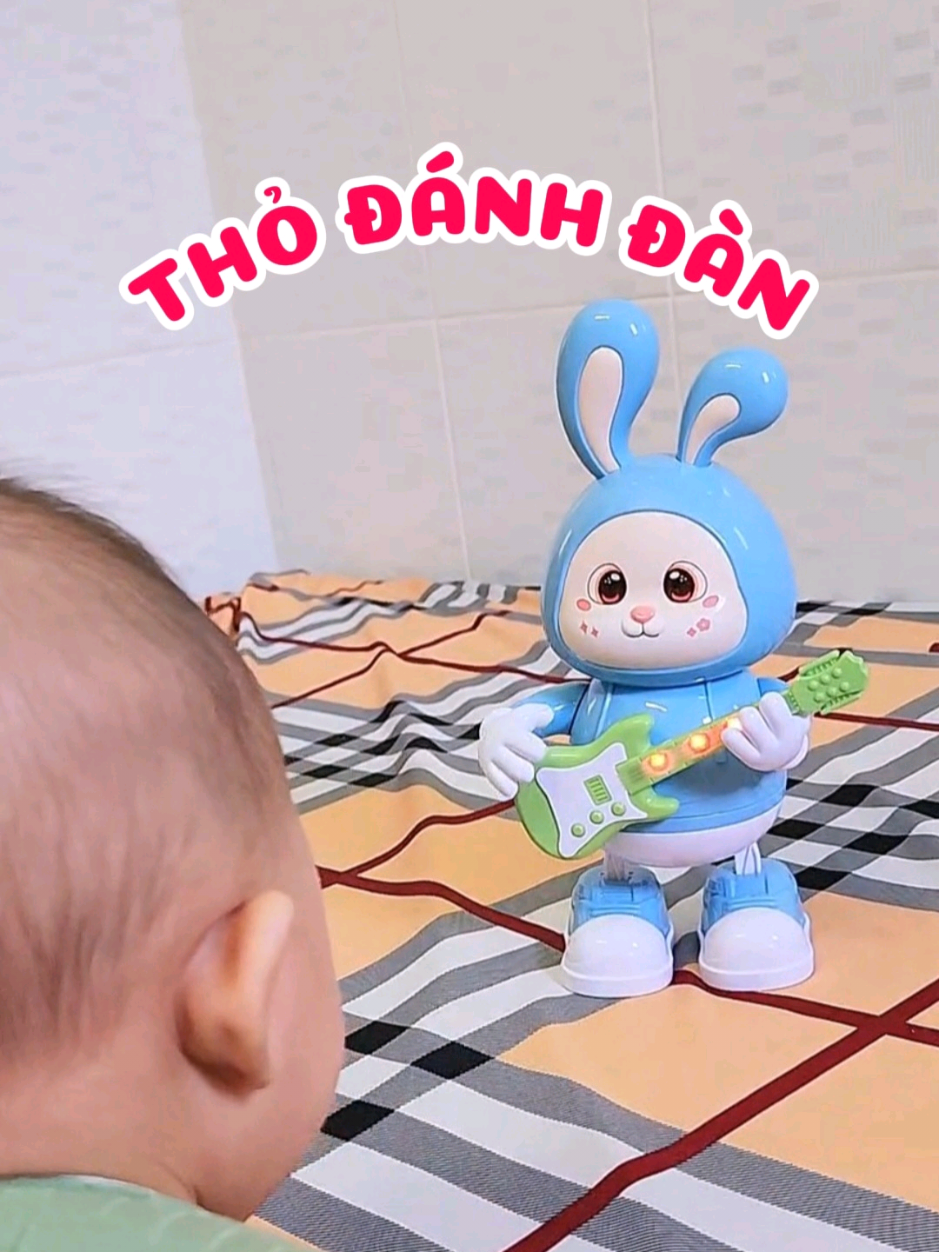 Trả lời @bnd220116 Ben mê đồ chơi, thỏ nhảy múa xịnn phếtt #dochoichobe #dochoithongminh #thocamdannhaymua 