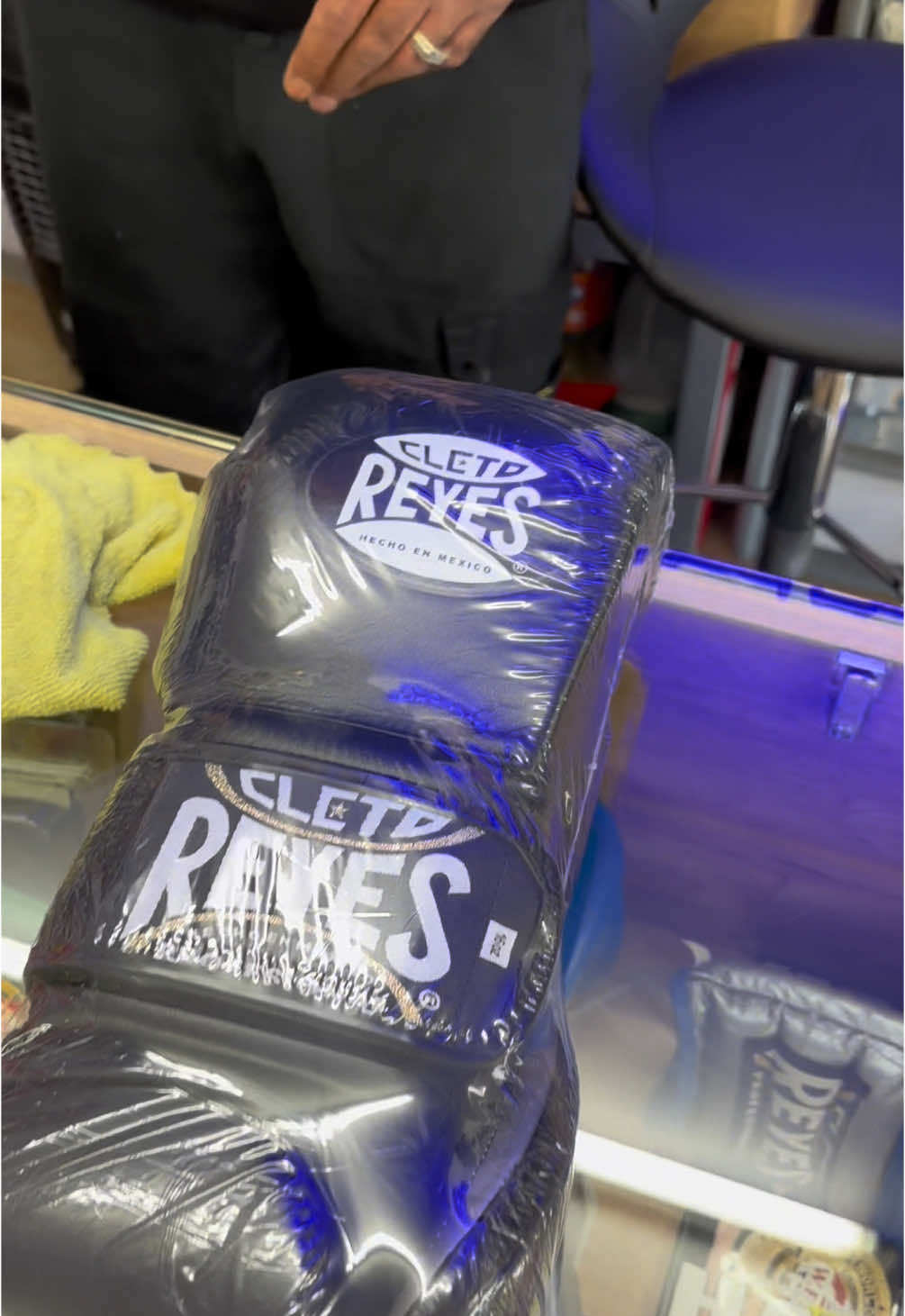That awkward customer that says, “Money is no problem,” but then doesn’t want to spend it.#MadDogsBoxing #FYP #fyp #foryouu #birmingham #🥊 #UK #brum #boxingshop #maddog #cleto #reyes #cletoreyes 