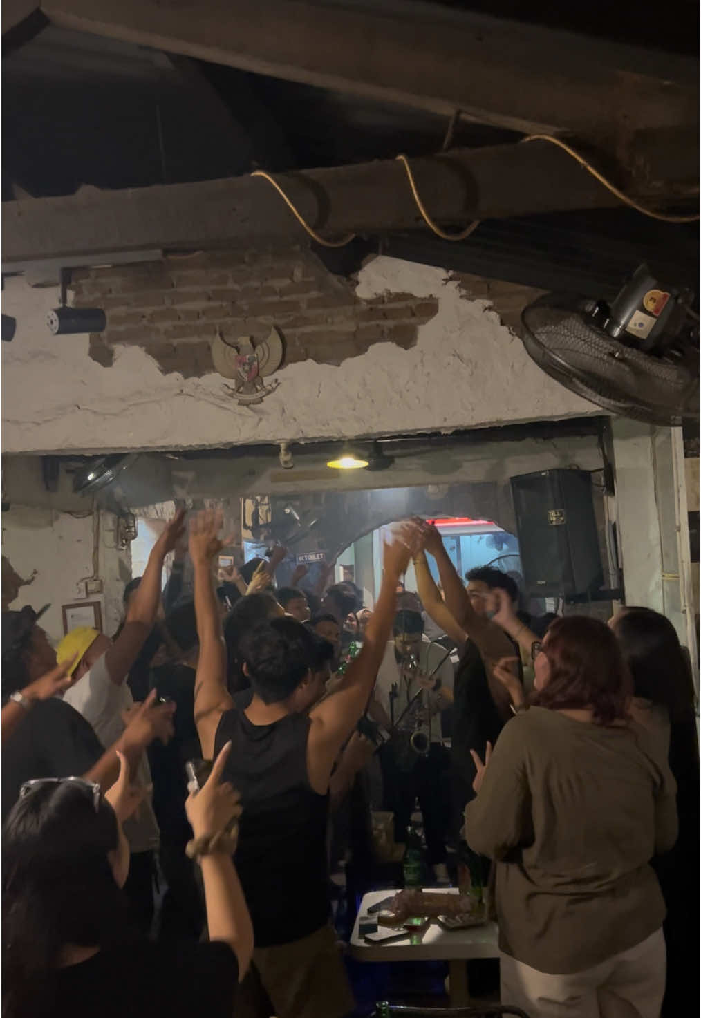 Ada aku disini - Dhyao Haw #tilldropbar #prawirotamanjogja #tilldrop_prawirotaman 