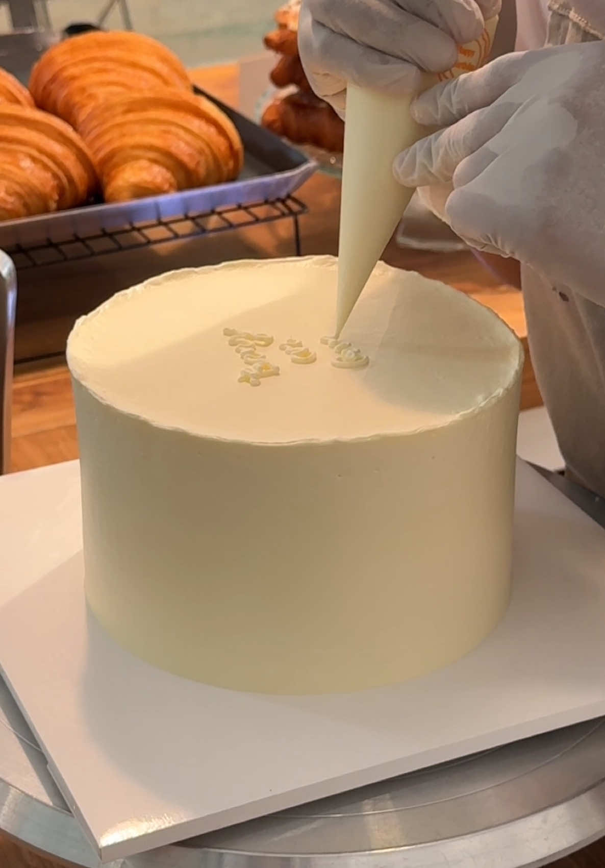 #fromscratch #paweenees #เค้กวันเกิด 