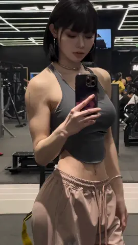 #fyp #lilysyen #musclewoman #workout #gymgirl 