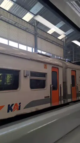 ada pertemuan. ada perpisahan. #viralvideo #fyp #kai #lagujawa #mentahanvideo 