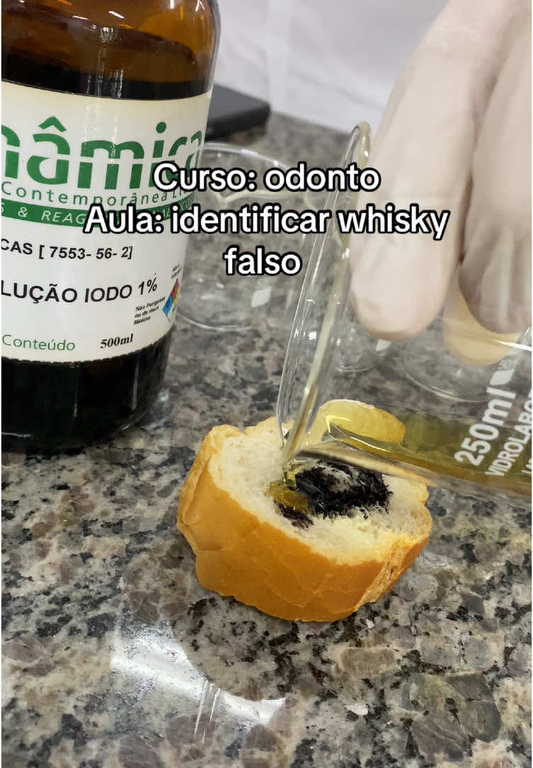 Aula produtiva! #dentist #iz #facu #odontologia #mulherdepreso🔓🕊👫💍  #odonto #profissao #osso #meme #odontoporamor #foryou #viraliza #whisky 