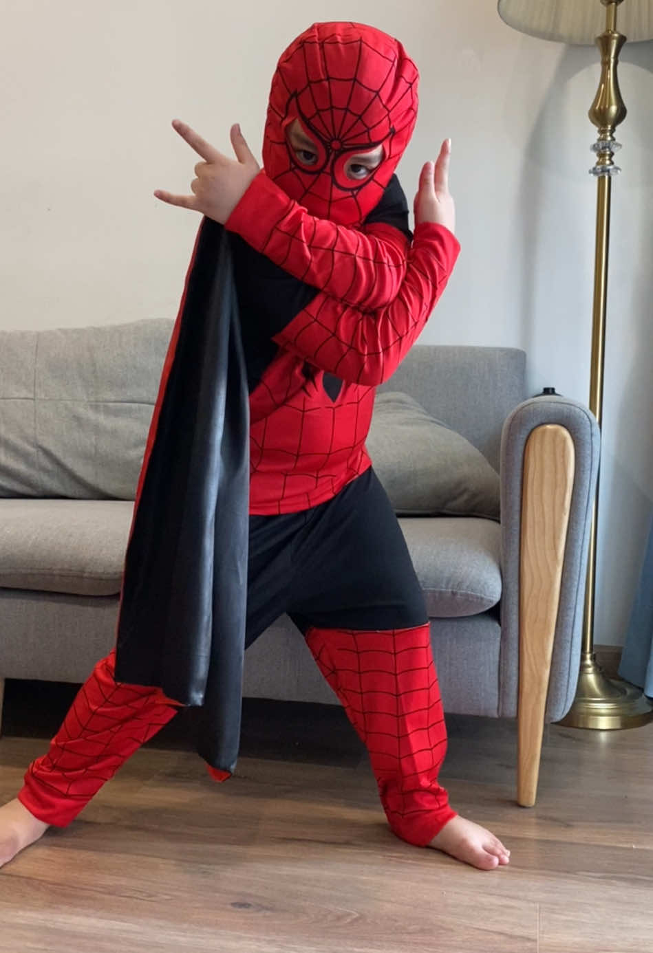 Ngầu ứ ừ ư luôn#quanaobetrai #sieunhannhen🕷 #setbetraisieungau 