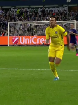 The last joga bonito. #neymar #neymarjr #skills #futebol #barcelona #dribble #psg 