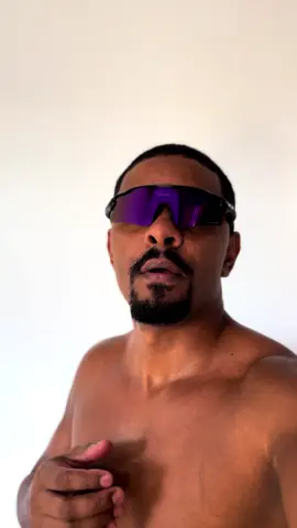 Como vender açaí de garrafa na praia ☀️ #batidaodoxella #acainagarrafa #comofazeracaidegarrafa #empreender #viral #vendas 