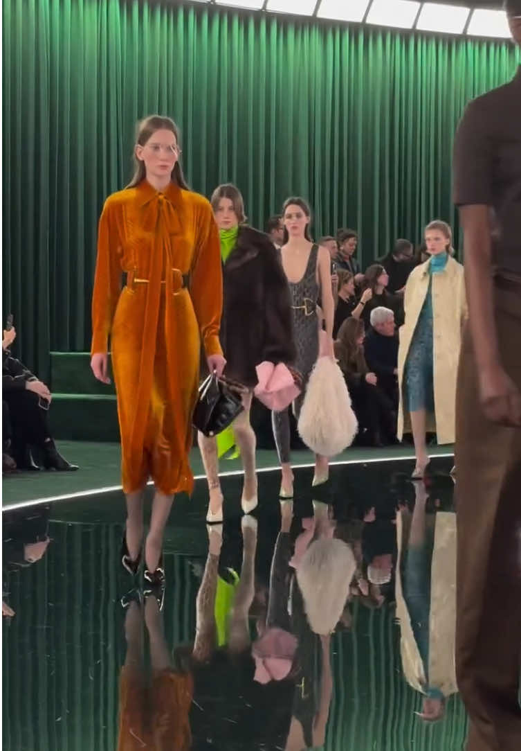 @Gucci Fall 2025 Ready-to-wear  #gucci #mfw 