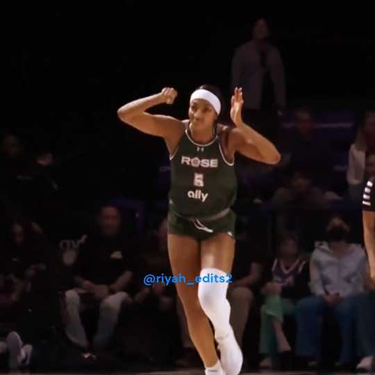 😤😤😤#angelreese #angelreeseedit #chitownbarbie #barbie #angelreese5 #unrivaledbasketball #rosebc #xybca #blowthisup #fyp #foryou #womensbasketball #basketball #riyah_edits2 #viral @rosebasketballclub @Unrivaled Basketball 