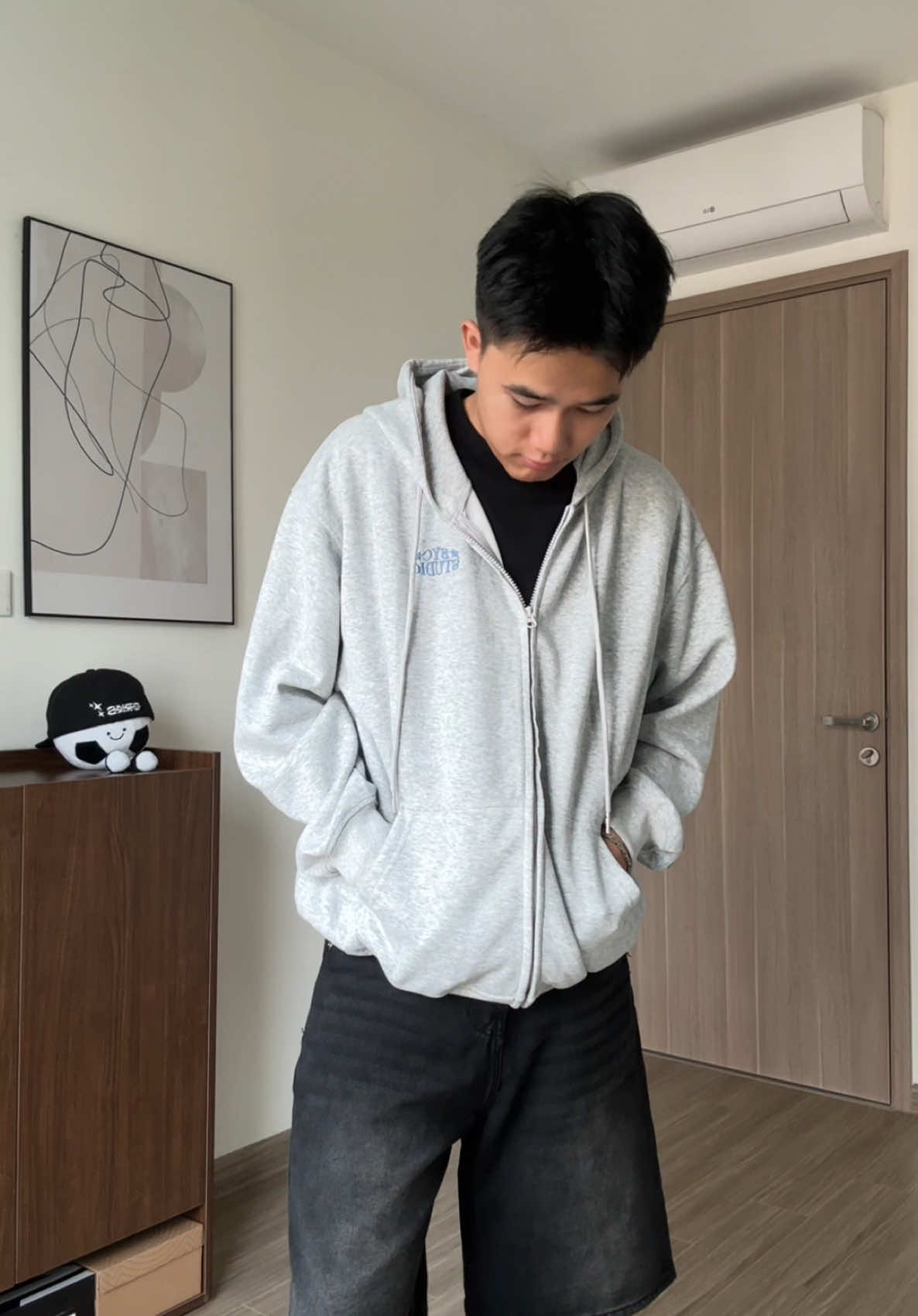 sắm hoodie gì chưa ng đẹp!! #OOTD #outfit #fyp #viral #bycamcam 