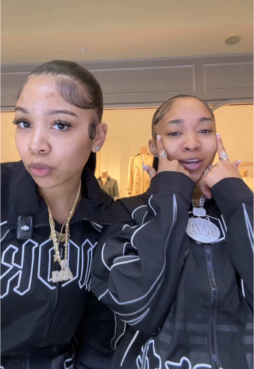 @nicolewayss 👯‍♀️👯‍♀️ #fyp 