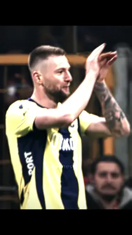 SKRINIAR. #fenerbahçe #skriniar #osimhen #süperlig #GSvsFB