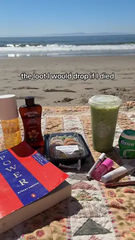 lol #fyp #foryou #foryoupage #loot #fortnite #beach #essentials 