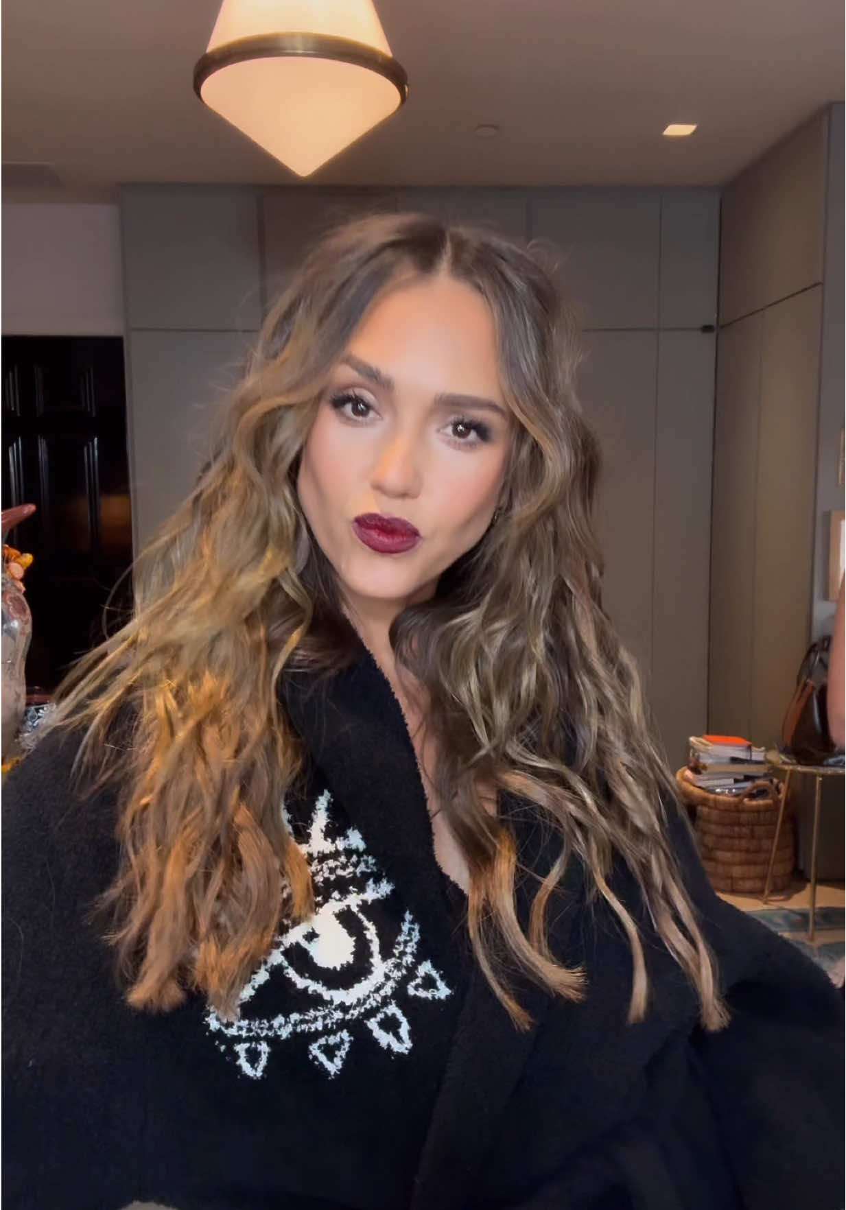 #GRWM for a night of #CultureMakers 🤎💫  💋 @Maria Vargas-Guzman  💆🏽‍♀️ @BrittneyRyanHair  🖤 #WillyChavarria @Movado #DanielaVillegasJewelry @ariellamasjedi_  📸 #NinoMunoz 