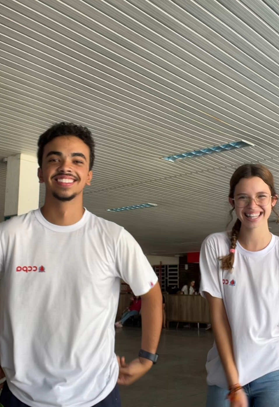 dc?? | @é Julia! | #trendingvideo #escola #videoviral #fyp #dancinha 