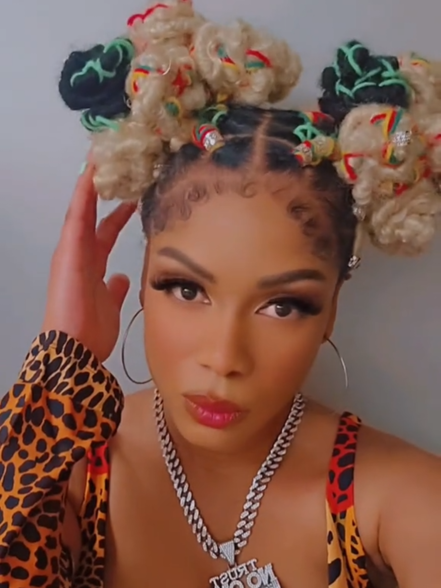 #abbydallas #roselocs  #hairstyle #locstyles #fyp  #ViralVibes #beautytips 