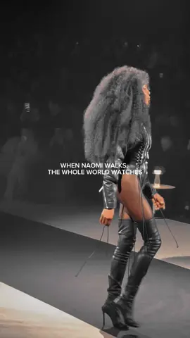 When Naomi walks, the whole world watches.✨ #NaomiCampbell closed the dsqaured2 show at #MilanFashionWeek with the kind of runway presence only she can deliver.